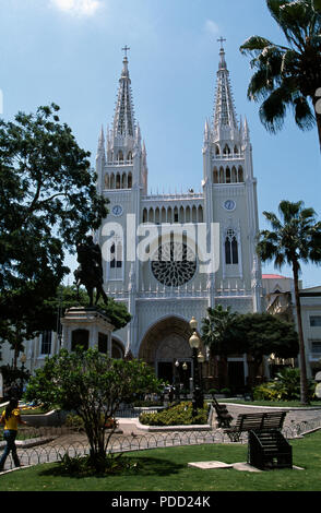 Cattedrale Metropolitana e Seminario park di Guayaquil, Ecuador Foto Stock