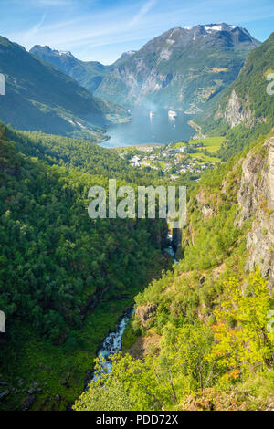 Geiranger fjord dal punto di vista montagna, Norvegia Foto Stock