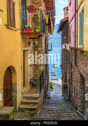 Scenic vista in Sala Comacina, villaggio sul lago di Como, Lombardia, Italia. Foto Stock