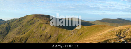 Strada alta cresta dalla testa Rampsgill, Lake District, REGNO UNITO Foto Stock