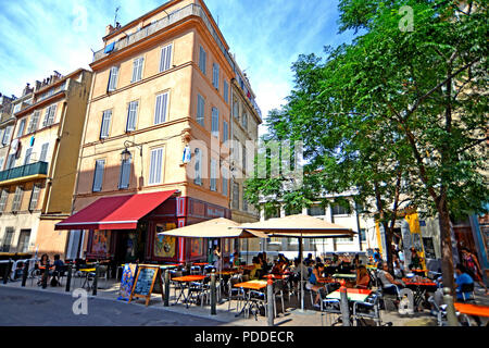 Bar des 13 monete, Marsiglia, Bouche-du-Rhone, Cote d'Azur, in Francia Foto Stock