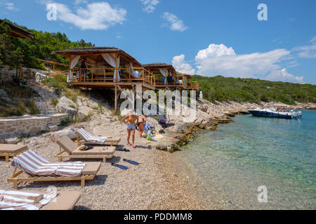 Ristorante BOWA sull isola di Sipan, isole Elafiti, vicino a Dubrovnik, Croazia, Europa Foto Stock