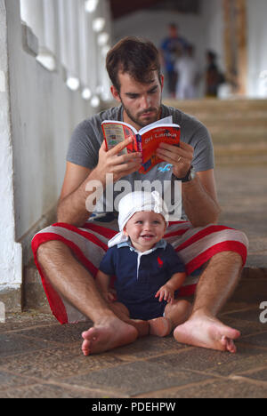 Padre e figlio Foto Stock