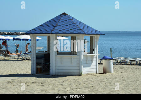 Estate bar sulla spiaggia Foto Stock