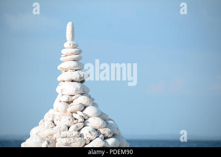 Quelle rocce è stato catturato durante il mio viaggio, nell'isola di Filippino, chiamato Potipot isola. Foto Stock