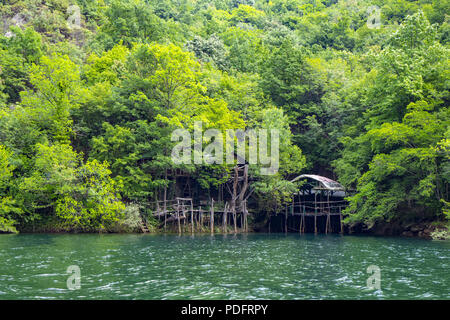 Macedonia Canyon Matka giro in barca a valle Foto Stock