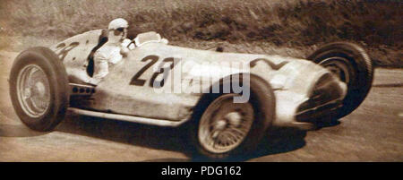 153 Hermann Lang, troisième du Grand Prix de l'ACF 1938 Foto Stock