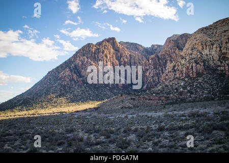 Meonkopi Loop nella Red Rock Canyon Area di Conservazione, Nevada Foto Stock