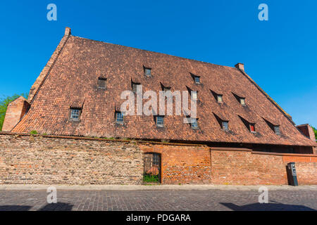 Gdansk Grande Mulino, vista del medievale (1350) Grande Mulino ad acqua edificio costruito dai Cavalieri Teutonici in Gdansk, Pomerania, Polonia. Foto Stock