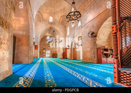 Interno di Melik Mahmut Moschea Bab(Es Sur)costruita nel 1368 e individua in Mardin,Turchia.17 Giugno 2018 Foto Stock