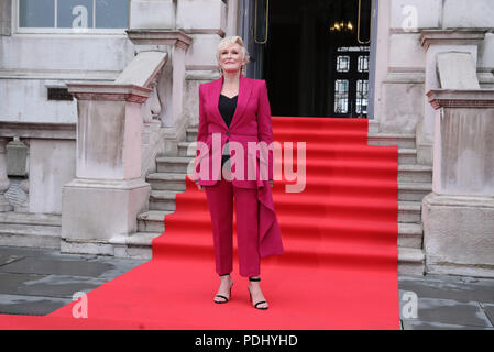 Glenn Close in arrivo presso la UK premiere della moglie al Somerset House di Londra. Foto Stock