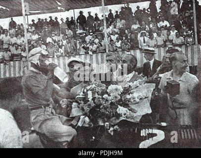 355 Tazio Nuvolari, Vainqueur du Grand Prix de Nice 1935 Foto Stock