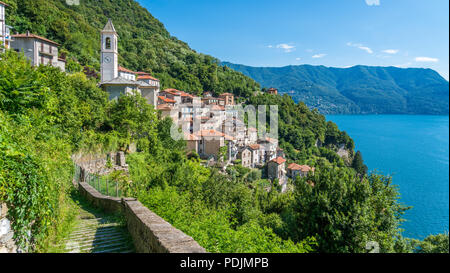 Careno, piccolo borgo affacciato sul lago di Como. Lombardia, Italia. Foto Stock