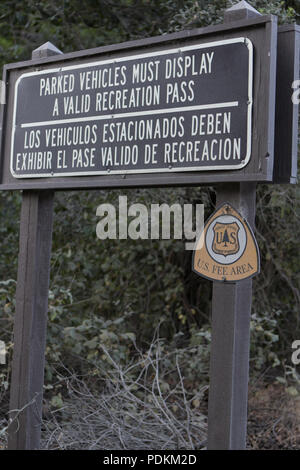 Santo Jim sentiero sign in Cleveland national forest Orange County in California prima che il fuoco santo di agosto 2018 Foto Stock