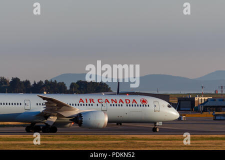 Vancouver, Canada - Circa 2018 : Air Canada Boeing 787 a YVR Airport Foto Stock