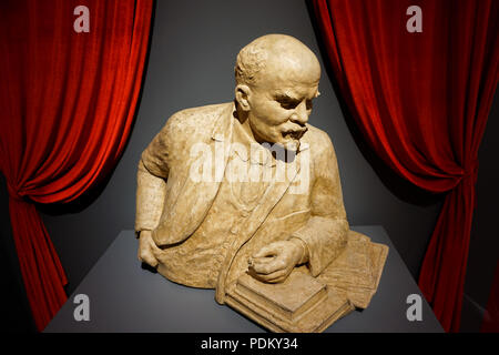 Busto di Lenin nel museo storico statale della Russia da A.L. Schmidt che è stata fatta nel 1924. Foto Stock