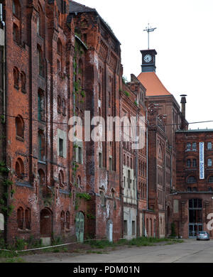 Dessau ehem Schultheiss-Brauerei 1896-99 Erbaut durch Karl Teichen stillgelegt 1994 teilweise neu genutzt Westflügel Foto Stock