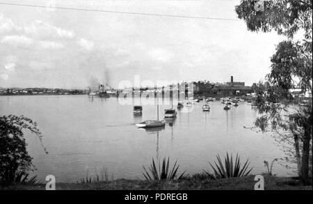 122 Queensland Archivi di Stato 9 Fiume Brisbane guardando da Newstead Park Breakfast Creek Road Newstead verso la nuova azienda Brisbane Ottobre 1926 Foto Stock