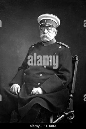 OTTO von Bismarck (1815-1898) statista prussiano circa 1875 Foto Stock