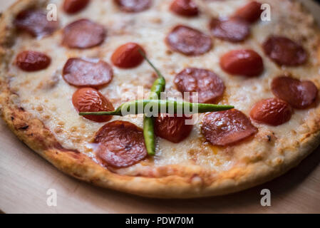 Pizza piccante Foto Stock