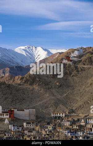 Vista panoramica del monastero di Lamayuru in Ladakh Foto Stock