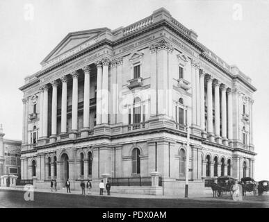 232 StateLibQld 1 152551 Queensland National Bank Building, Brisbane, ca. 1885 Foto Stock