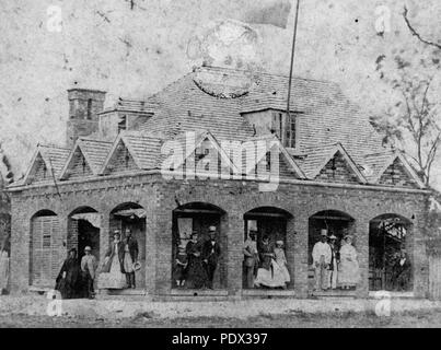 246 StateLibQld 1 189303 grande residenza a Ipswich, ca. 1864 Foto Stock