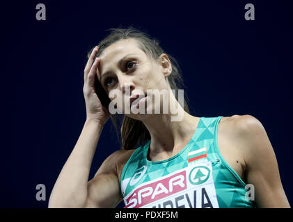 Berlino, Germania. 10 Ago, 2018. Atletica, Campionati Europei in lo Stadio Olimpico, il salto in alto, donne finale: Mirela Demireva dalla Bulgaria reagisce. Credito: Michael Kappeler/dpa/Alamy Live News Foto Stock