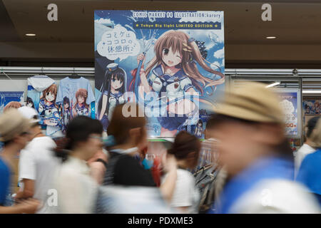 Tokyo, Giappone, 11 ago 2018. Anime Fan e cosplayers raccogliere durante il Comic Market 94 (Comiket) evento presso il Tokyo Big Sight il 11 agosto 2018, Tokyo, Giappone. La manifestazione annuale che ha iniziato nel 1975 si concentra su manga e anime, gioco e cosplay. Gli organizzatori si aspettano più di 500.000 visitatori a frequentare i 3 giorni della manifestazione. Credito: Rodrigo Reyes Marin/AFLO/Alamy Live News Foto Stock