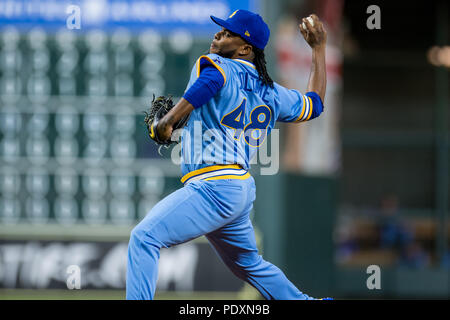 Agosto 10, 2018: Seattle Mariners relief pitcher Alex Colome (48) passi durante un Major League Baseball gioco tra Houston Astros e il Seattle Mariners su degli anni settanta la notte a Minute Maid Park a Houston, TX. I marinai ha vinto il gioco da 5 a 2.Trask Smith/CSM Foto Stock