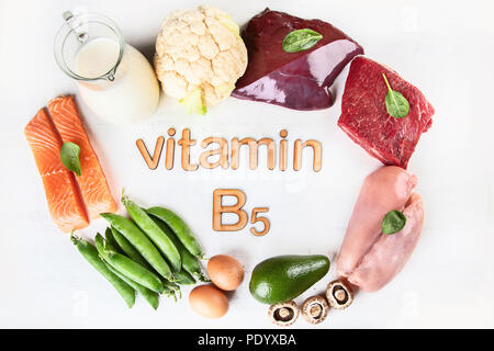 Alimenti con vitamina B5 (Acido Pantotenico). Cibo sano concetto. Vista superiore Foto Stock