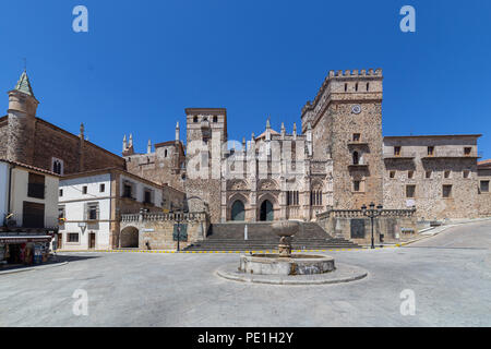 Gudalupe abbey a Caceres, edificio storico in Estremadura, Spagna Foto Stock