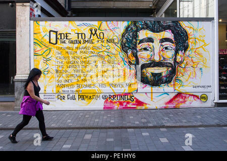 Un Mo Salah street murale, calcio, Wall arte, pittura, urban, disegno, simbolo, opera del famoso calciatore Mohamed Salah dipinte in Liverpool per commerate il suo team la finale di Champions League contro il Real Madrid, replica di immagini che hanno schioccato in su attraverso l'Egitto. Foto Stock