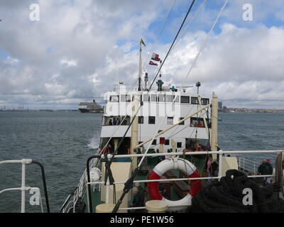 La SS Shieldhall su un pranzo crociera in acque di Southampton; il lavoro più grande nave a vapore in Gran Bretagna, conservate dal funzionamento sul fiume Clyde. Foto Stock