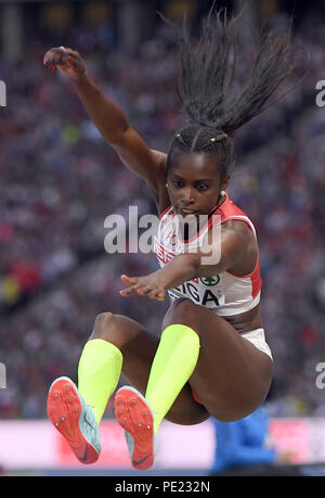 Berlino, Germania. 11 Ago, 2018. Campionato Europeo di Atletica allo Stadio Olimpico: salto in lungo, donne finali: Evelise Veiga dal Portogallo in azione. Credito: Hendrik Schmidt/dpa-Zentralbild/dpa/Alamy Live News Foto Stock