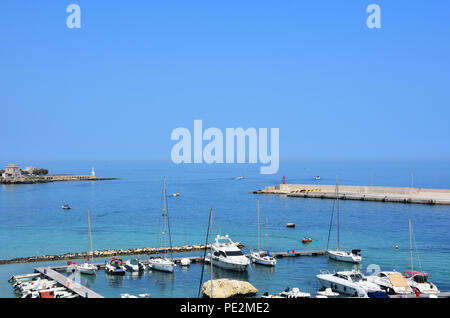 L'Italia, Otranto, Porto, visualizzare e dettagli. Foto Stock