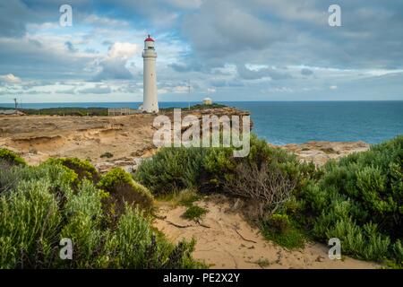 Cape Nelson parco dello stato e il suo faro in estate Foto Stock