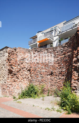 Mura storiche della città, , Duisburg, la zona della Ruhr, Renania settentrionale-Vestfalia, in Germania, in Europa mi Historische Stadtmauer, Duisburg, Ruhrgebiet, Nordrhein-Westfal Foto Stock