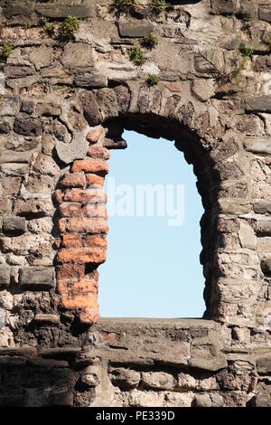 Finestra, mura storiche della città di Duisburg, zona della Ruhr, Renania settentrionale-Vestfalia, in Germania, in Europa mi Fenster, Historische Stadtmauer, Duisburg, Ruhrgebiet, n. Foto Stock