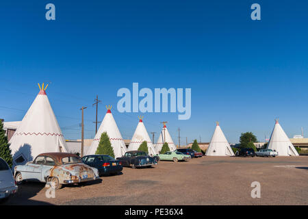 Il famoso Wigwam Motel lungo la US Route 66 situato in Holbrook, Arizona, Stati Uniti. Foto Stock