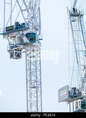 Laing O'Rourke gru a Edimburgo St James sito in costruzione, Edimburgo, Scozia, Regno Unito Foto Stock