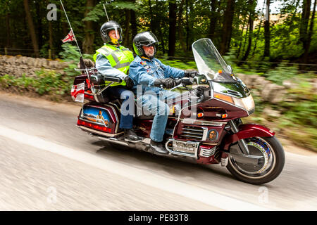 Honda Goldwing proprietari prendete la strada nel Derbyshire Peak District. 2018 Trento WingDing, Matlock, Derbyshire. Foto Stock