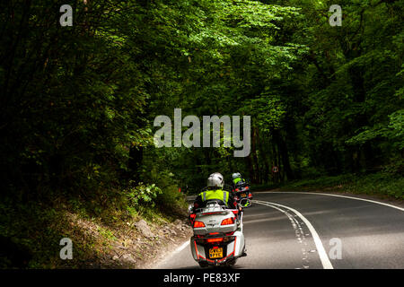 Honda Goldwing proprietari prendete la strada nel Derbyshire Peak District. 2018 Trento WingDing, Matlock, Derbyshire. Foto Stock