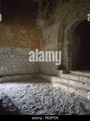 INTERIOR DE LA ERMITA DE SAN BAUDELIO DE BERLANGA - MOZARABE - SIGLO XI. Posizione: Ermita de San BAUDELIO, CASILLAS DE BERLANGA, Spagna. Foto Stock