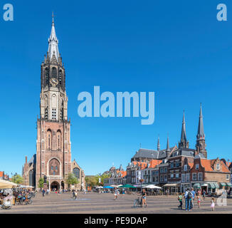 Il centro storico del XV secolo Nieuwe Kerk in Markt (piazza del mercato), Delft, Zuid-Holland (South Holland), Paesi Bassi Foto Stock