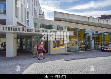 Centrum Ronde van Vlaanderen / Tour delle Fiandre Center, il museo dedicato al Tour delle Fiandre ciclismo su strada gara di Oudenaarde, Belgio Foto Stock