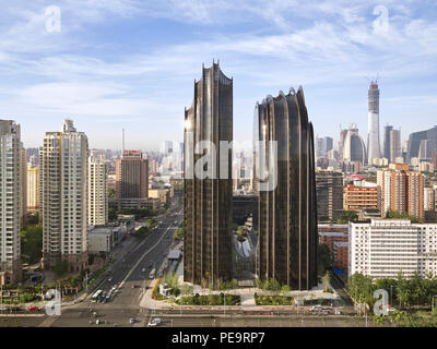 Vista esterna. Chaoyang Park Plaza Beijing in Cina. Architetto: MAD Architects, 2017. Foto Stock