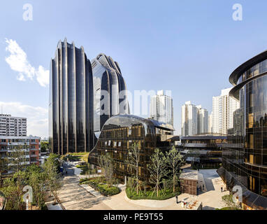 Vista esterna. Chaoyang Park Plaza Beijing in Cina. Architetto: MAD Architects, 2017. Foto Stock