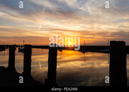 Tramonto sulla banchina Foto Stock