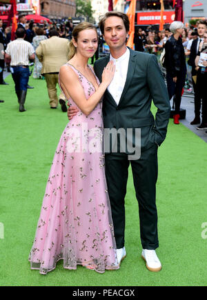 Hannah Tointon and Joe Thomas frequentando la prima mondiale del Festival presso il Cineworld Leicester Square, Londra. Foto Stock